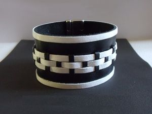 Bracelet manchette en cuir