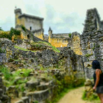 Le Château de Commarque, un vestige templier en Dordogne