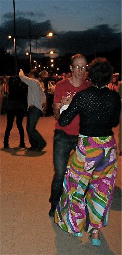 2ème soirée salsa de l'été 2009 sur les quais de Caen, auparavant cours de son cubain