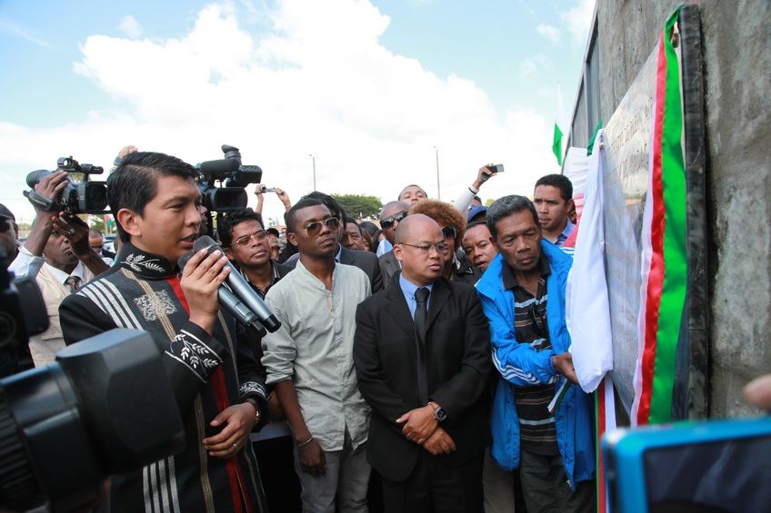 Dans le cadre du IIè anniversaire de la IVèRépublique, le couple présidentiel, Andry et Mialy Rajoelina, a inauguré le «Coliseum de Madagascar» sis à Antsonjombe. 1ère partie. Photos: Harilala Randrianarison