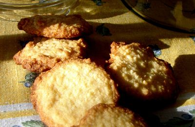 Biscuits à l'orange et aux amandes