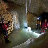 La grotte glacée de la Pare - pascal-sombardier.com