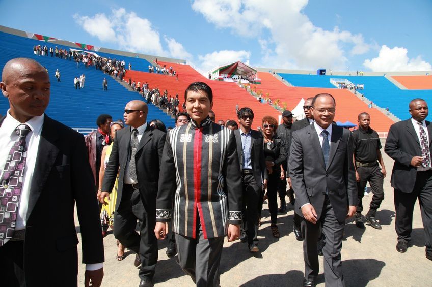 Dans le cadre du IIè anniversaire de la IVèRépublique, le couple présidentiel, Andry et Mialy Rajoelina, a inauguré le «Coliseum de Madagascar» sis à Antsonjombe. 1ère partie. Photos: Harilala Randrianarison