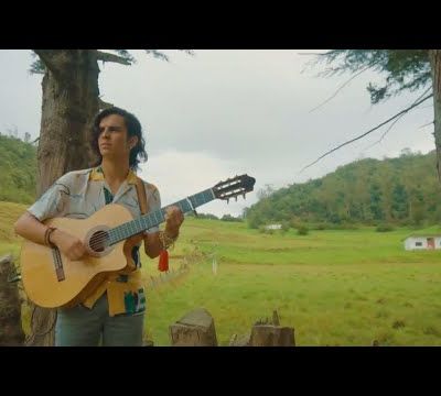 Le chanteur et compositeur-interprète colombien Juandas présente- Para y Siente (para el #cop25)