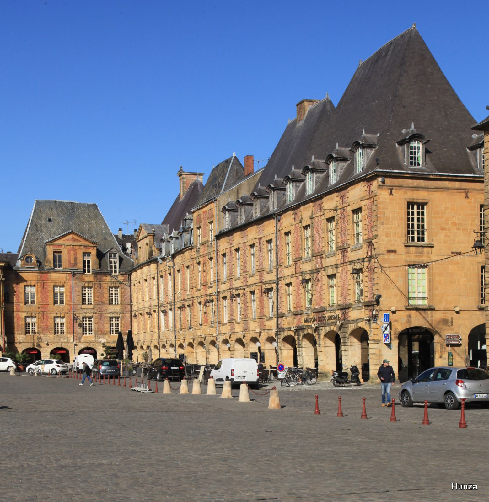 Place ducale de Charleville Mézières 