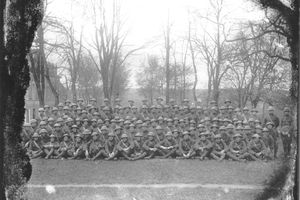 Soldats canadiens à Montfaucon en 1917