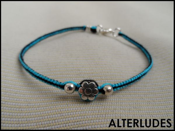 Prunelle triple - bleu turquoise et noir - Sur commande - 4€