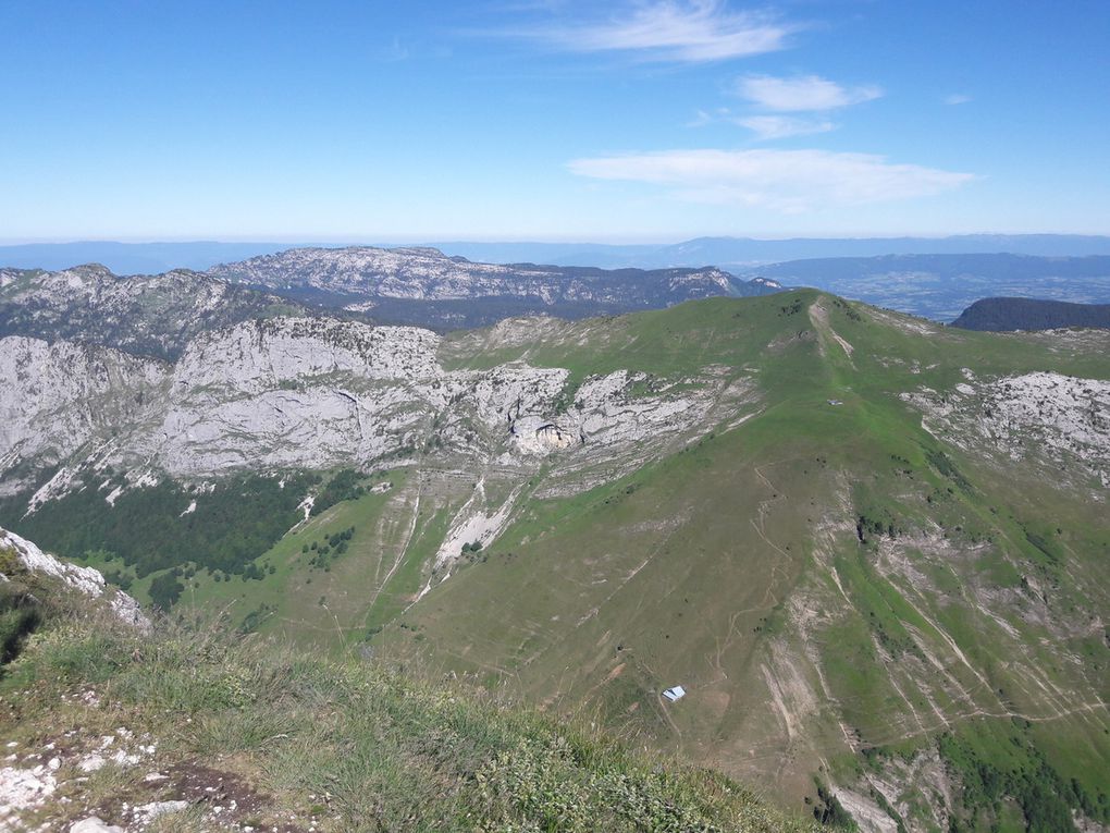Sommet du Mont-Lachat (2023m)