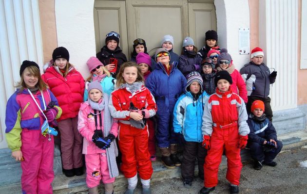 DES CHTIS ...ET DES SKIS... PREMIÈRE LEÇON DE SKI...