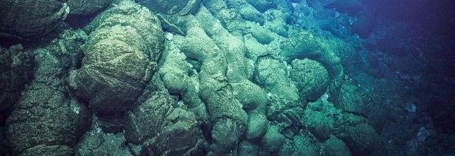 Premier bilan de l'étude des volcans sous-marins des Tonga.