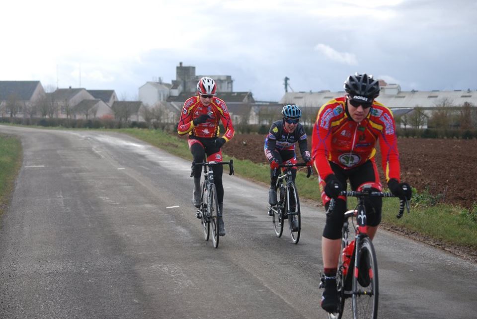 Classements et photos des courses UFOLEP d'Orgères en Beauce (28)