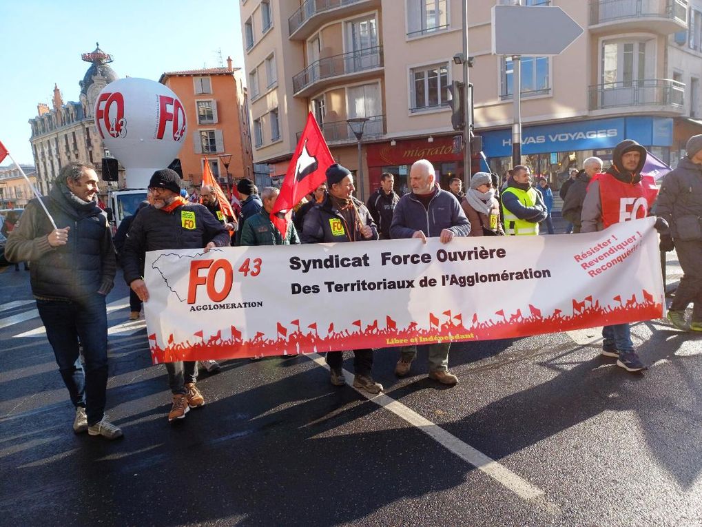 10000 au Puy pour le retrait de la réforme Macron, une mobilisation toujours aussi puissante