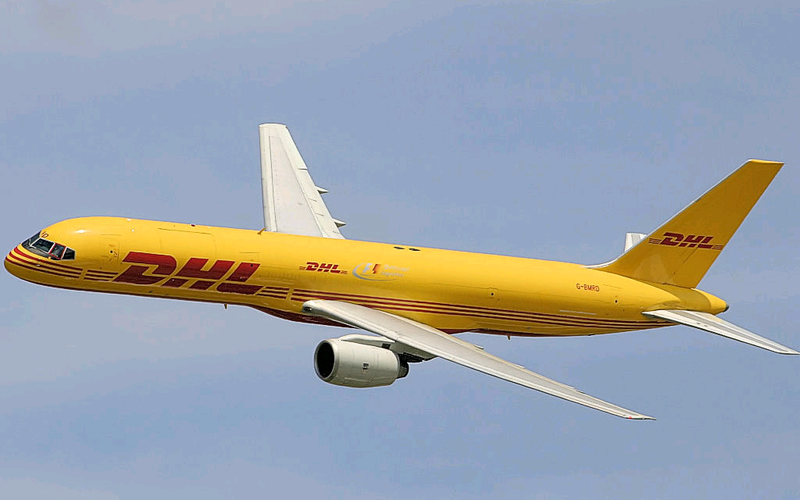 Envoyé des documents où des dossiers pas la DHL Express Bénin.