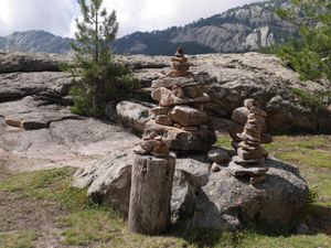 Plateau rocheux au-dessus des Gorges de l'Aïtone. Haute-Corse.