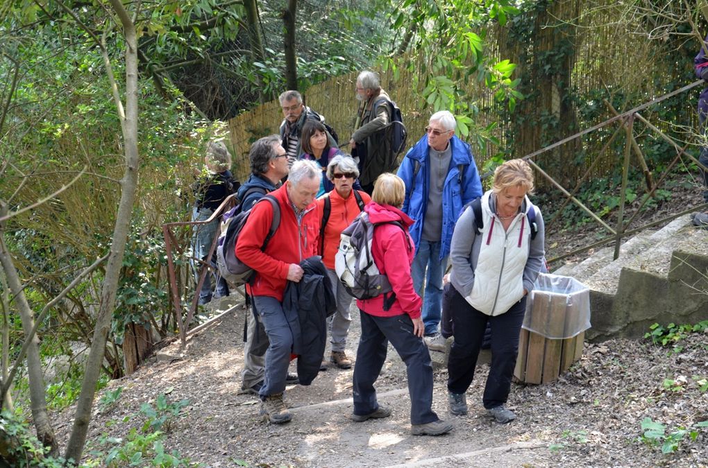 puis le jardin du Docteur Fauvel et sa grotte artificielle, 200 marches à monter !!!