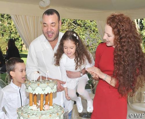 Joyeux Anniversaire Princesse Lala Khadija Soraya Et Meriem Le Blog De Amounamazyouna