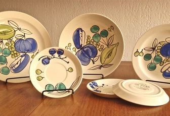 Rare et vintage : vaisselle signée "Vera Neumann" !