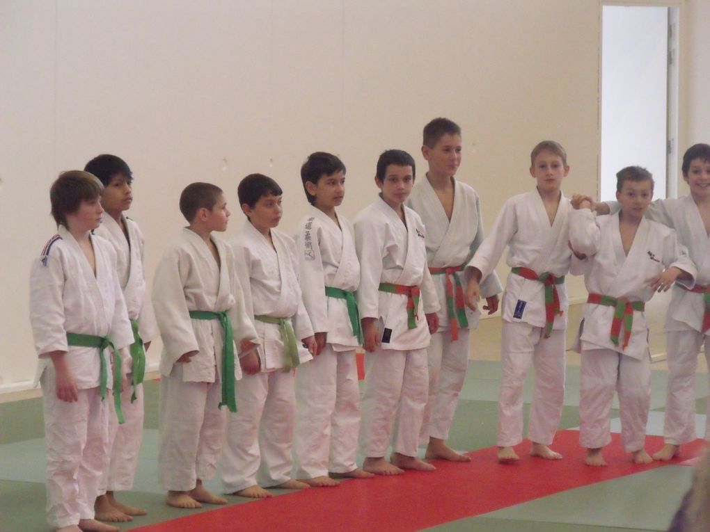 rencontre à Bernin le 27 février 2011. L'ASMDprésentait une équipe de poussins et une équipe de benjamins