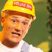 Fastnacht in Franken 2023 : Michl Müller als Bauarbeiter