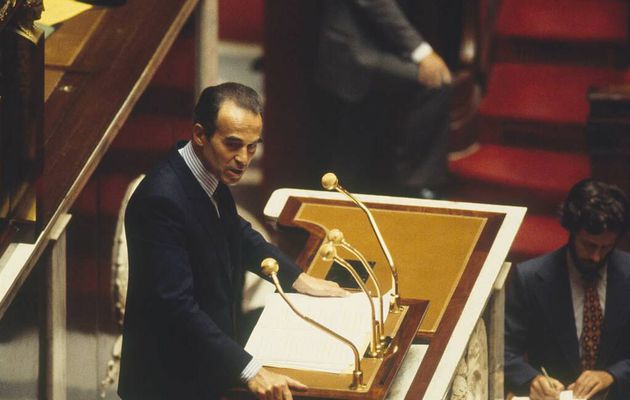 17 septembre 1981. Discours de Robert Badinter à l'Assemblée Nationale pour l'abolition de la peine de mort...