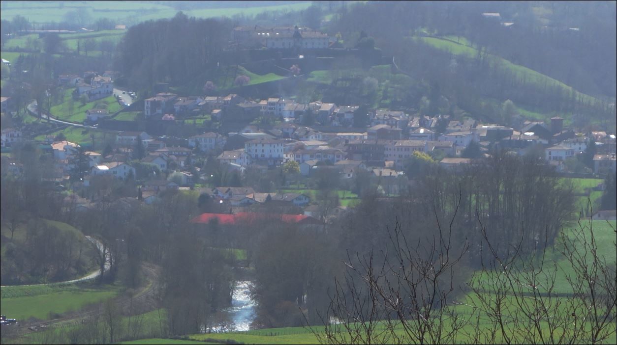 Randonnée à Ascarat / Elurti ( Pyrénées-Atlantiques 64 ) AA