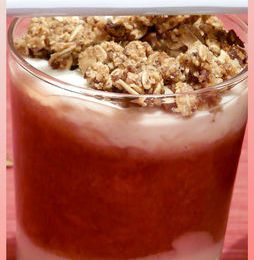 Verrine sucrée rouge et blanche: acidulée et toute douce a la fois!