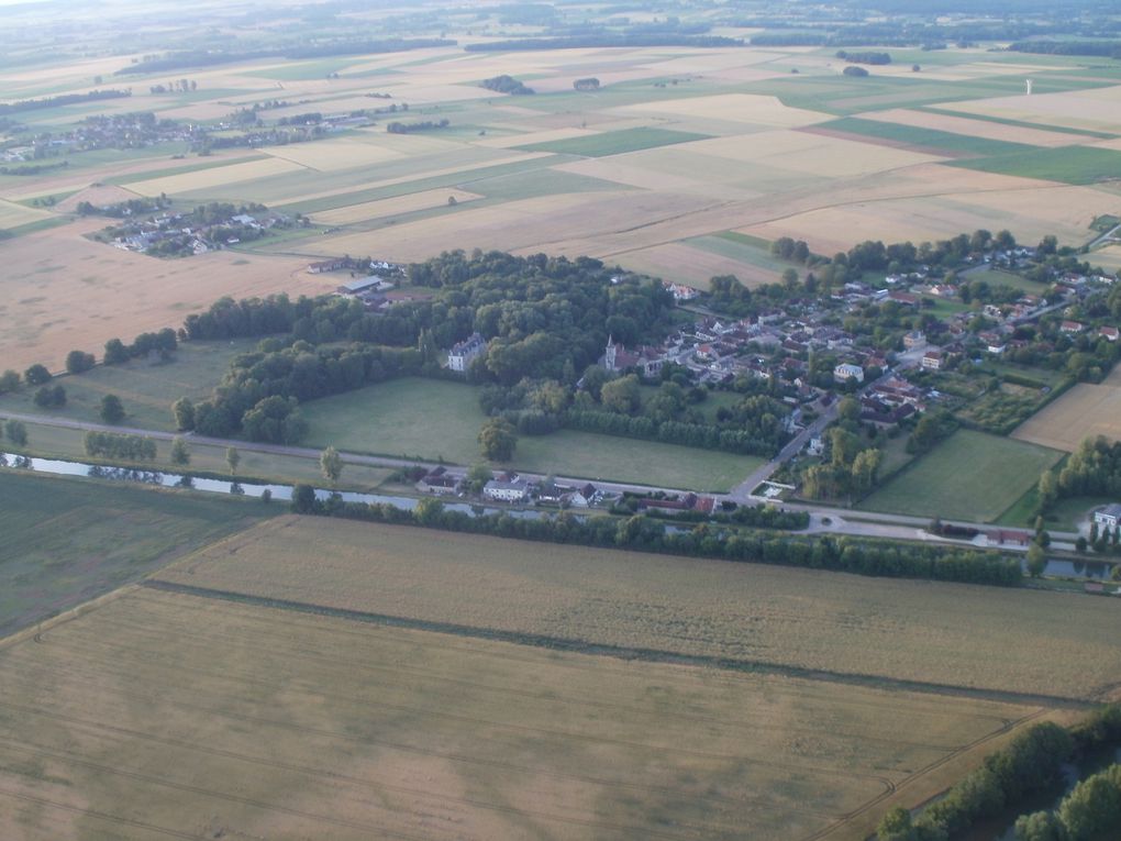 Le château de Percey loupé lors de mon dernier vol : la lumière est bof.