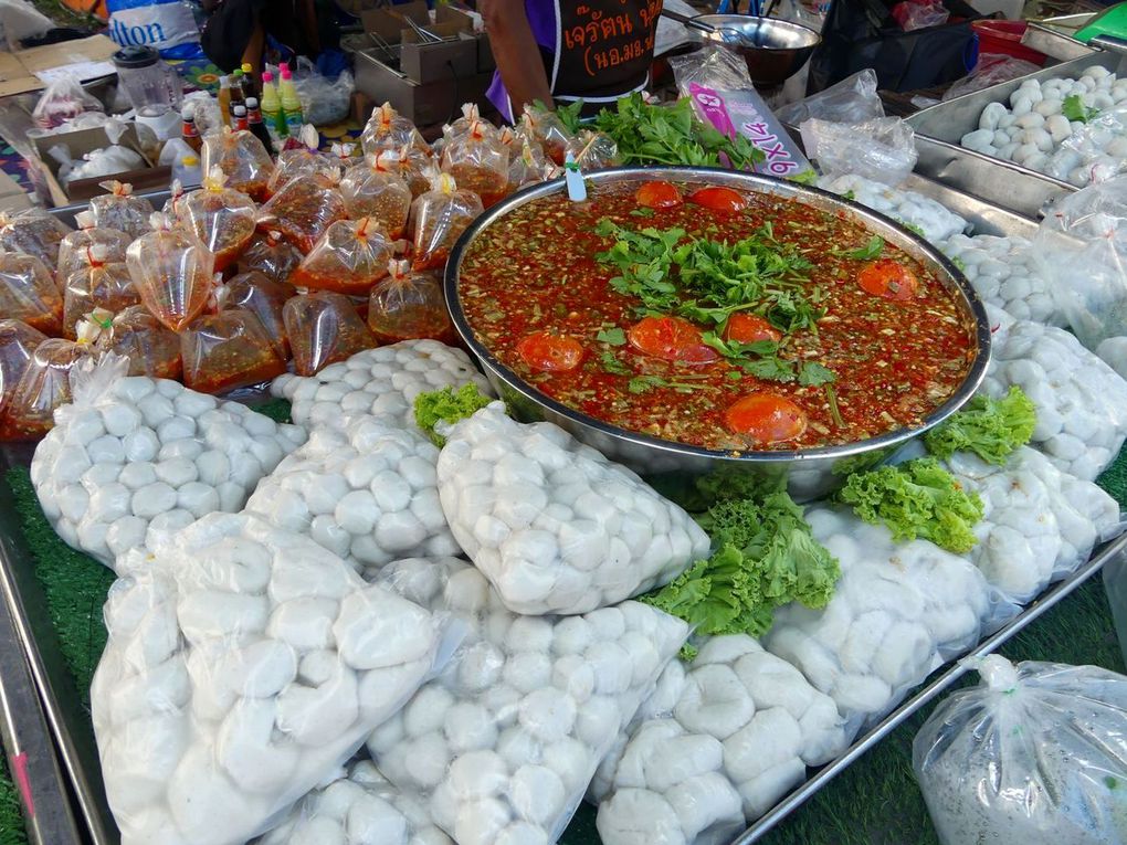 Foire au Centre de Formation Agricole du Wat Yan