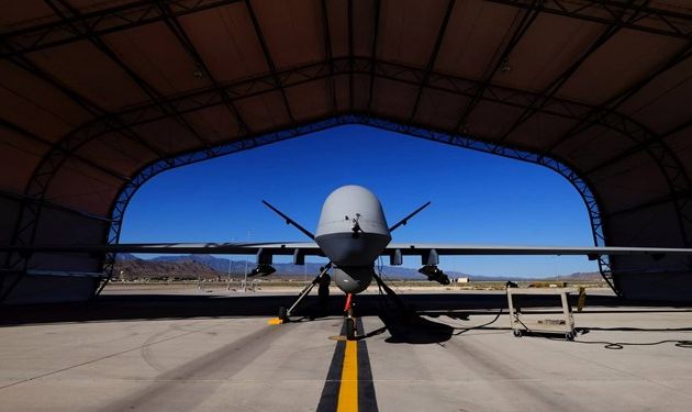 Un drone militaire américain contrôlé par l'IA "tue" son opérateur humain lors d'un test simulé "parce qu'il n'aimait pas recevoir de nouveaux ordres"