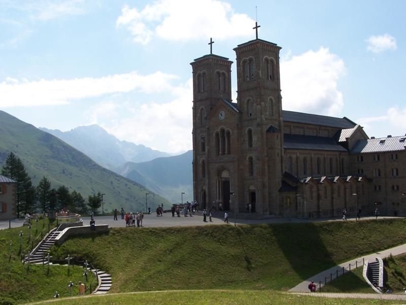 Album - Pelerinage-a-Notre-Dame-de-la-Salette-17-18-Aout-2004