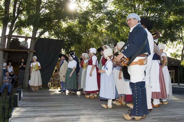 Images d'un reportage de deux jours fin, fin juillet, lors de la traditionnelle Fête des Chavans...