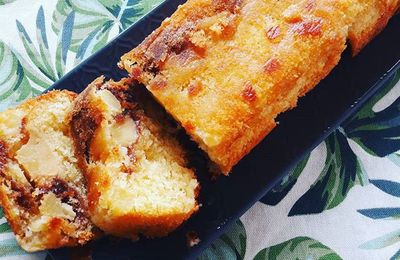 Le cake aux pommes et spéculoos