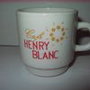 Un p'tit coup de blanc ? Non un café ! D'accord alors je vous sers un blanc