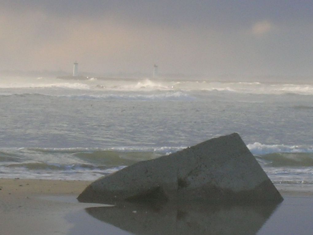 La mer, la brume, du bleu, du gris, la lumière