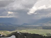 Mount Washburn, sous les orages et un bighorn de loin