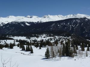 La million dollar highway qui culmine à plus de 3200 m. Colorado