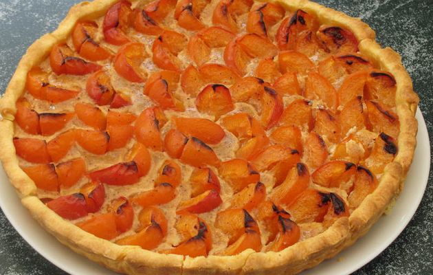 Tarte aux abricots ou fruits à jus