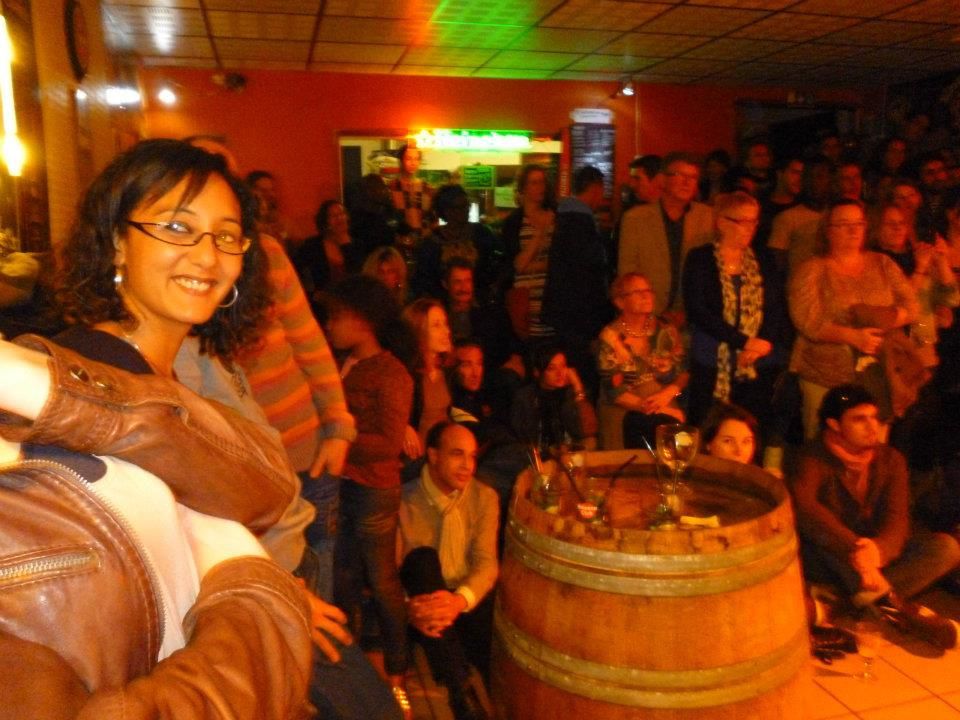 Soirée africaine avec l'association YELESSE au bar HU'LO le samedi 21 avril 2012.
Programmation du bar HU'LO sur www.lebarhulo.com