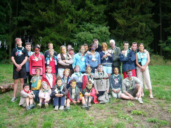 <p>Voici quelques photos du camp de Ste Ode 2006. Il y a plus de 1400 photos...</p>
<p>Elles seront en vente, sur DVD,&nbsp;d&egrave;s la rentr&eacute;e pour le modique somme de 5&euro;...Le tout bien s&ucirc;r.</p>
<p><strong>&agrave; noter :</strong> le film sera &eacute;galement en vente d&egrave;s la rentr&eacute;e...</p>