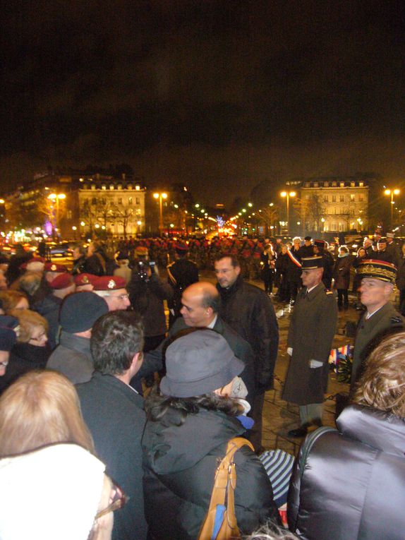 Cérémonies de commémoration du 5 décembre 2012 présidées à Paris par le ministre des anciens combattants Kader ARIF