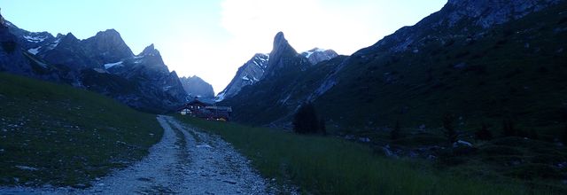 Aiguille de la Vanoise: Traversée des arêtes E>>W 1/2