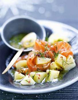 salade de pomme de terre,saumon fulé et sa sauce gravad lax