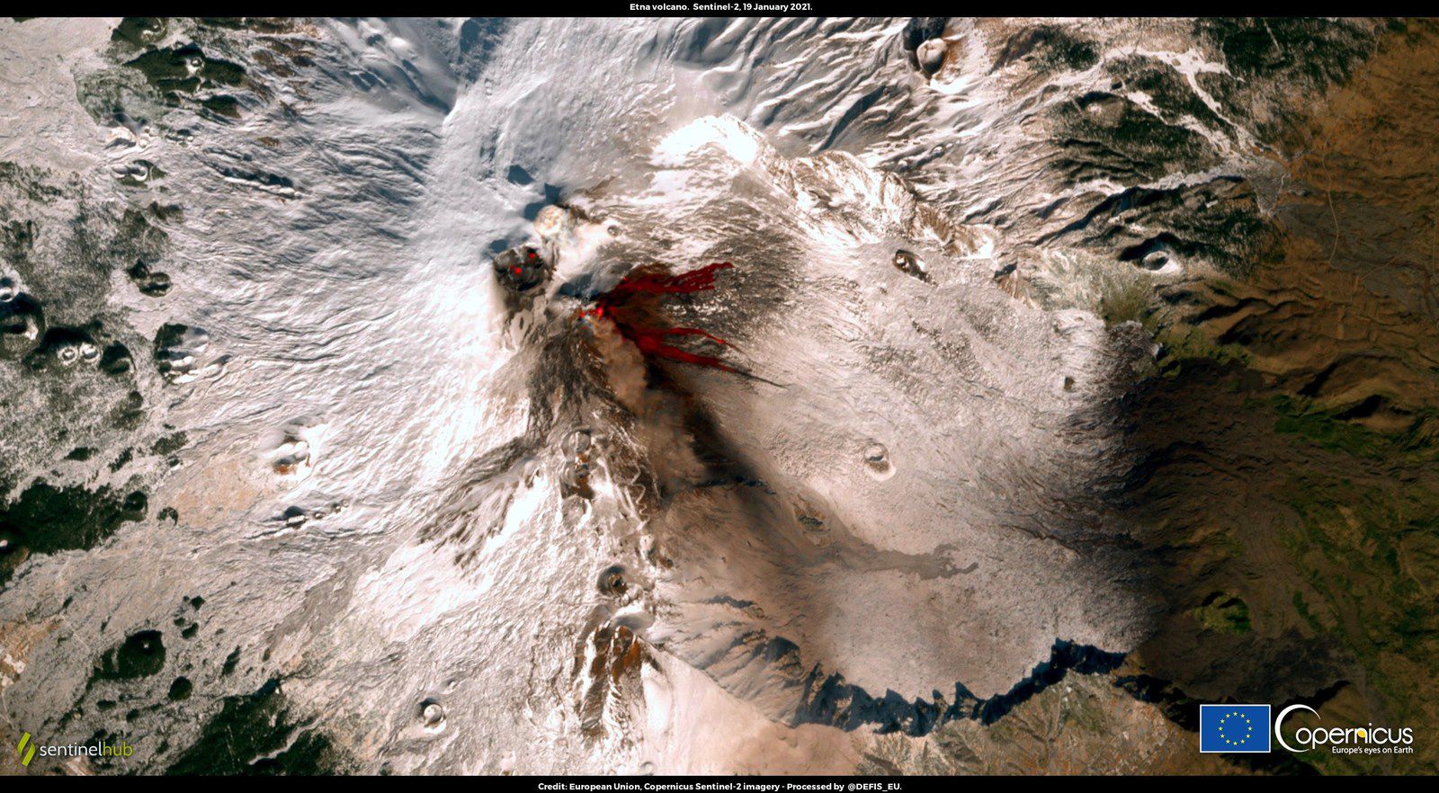 Etna - 19.01.2021 - contraste entre la couverture de neige et la lave  - image Sentinel -2 / CLMS High-Resolution Snow and Ice Monitoring - un clic pour agrandir
