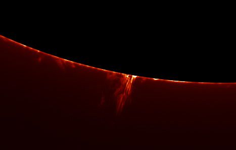 Taches solaires, filaments, protubérances, zones actives...