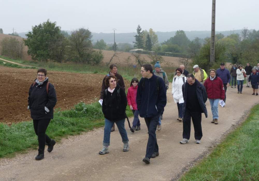 Retour en images sur la marche-pèlerinage du 11 octobre 2015 autour de Lucy-sur-Yonne