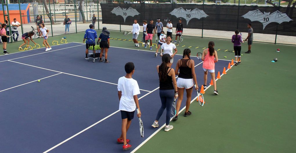 Gobernador Rafael Lacava inauguró la Escuela de Iniciación de Tenis Puerto Cabello 