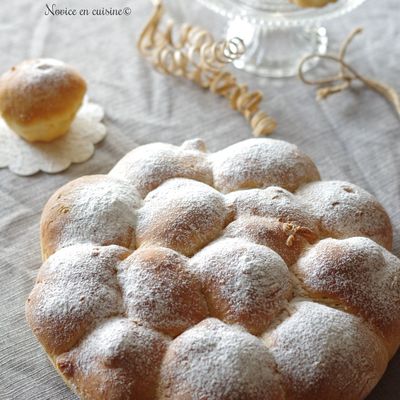 Brioche Buchty {Brioche à la crème fraîche}