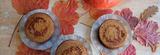 Des pancakes rustiques  à la courge et à la farine de châtaigne pour fêter Haloween