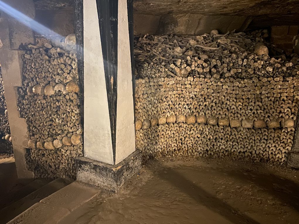 Visite des catacombes de PARIS