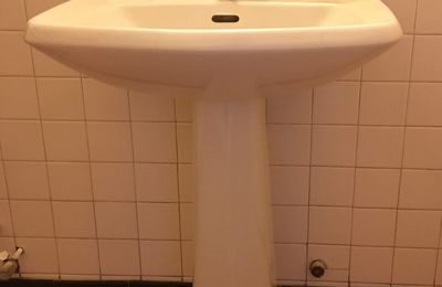 Recherche LAVABO d’origine de la Tour